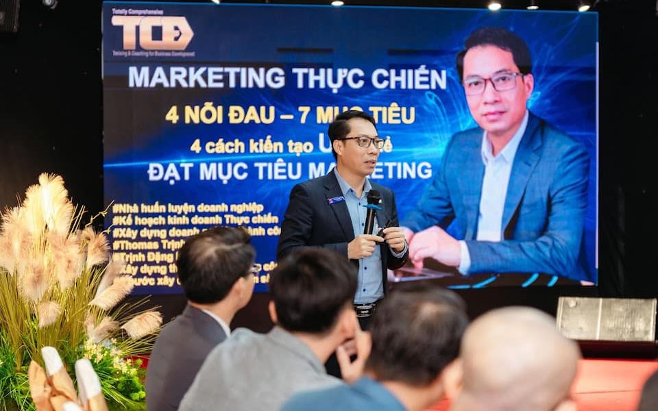 Business Coach Thomas Trịnh Toàn